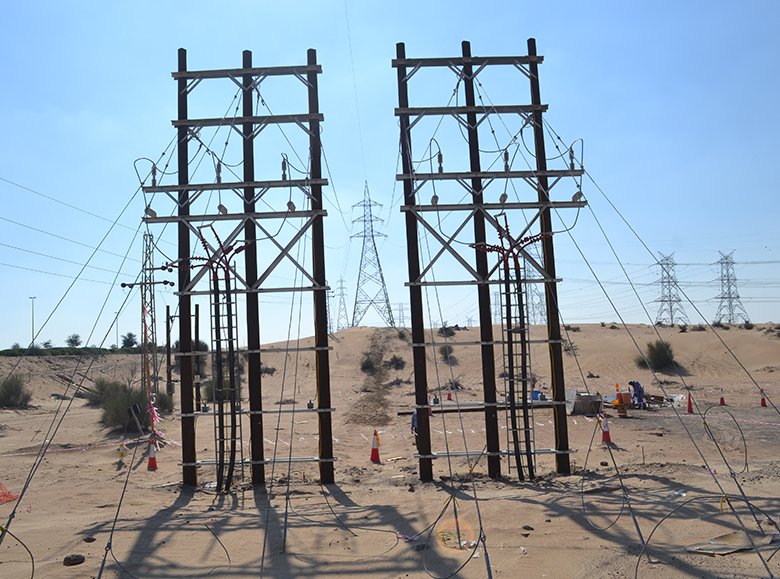 Carousel Bootstrap Four